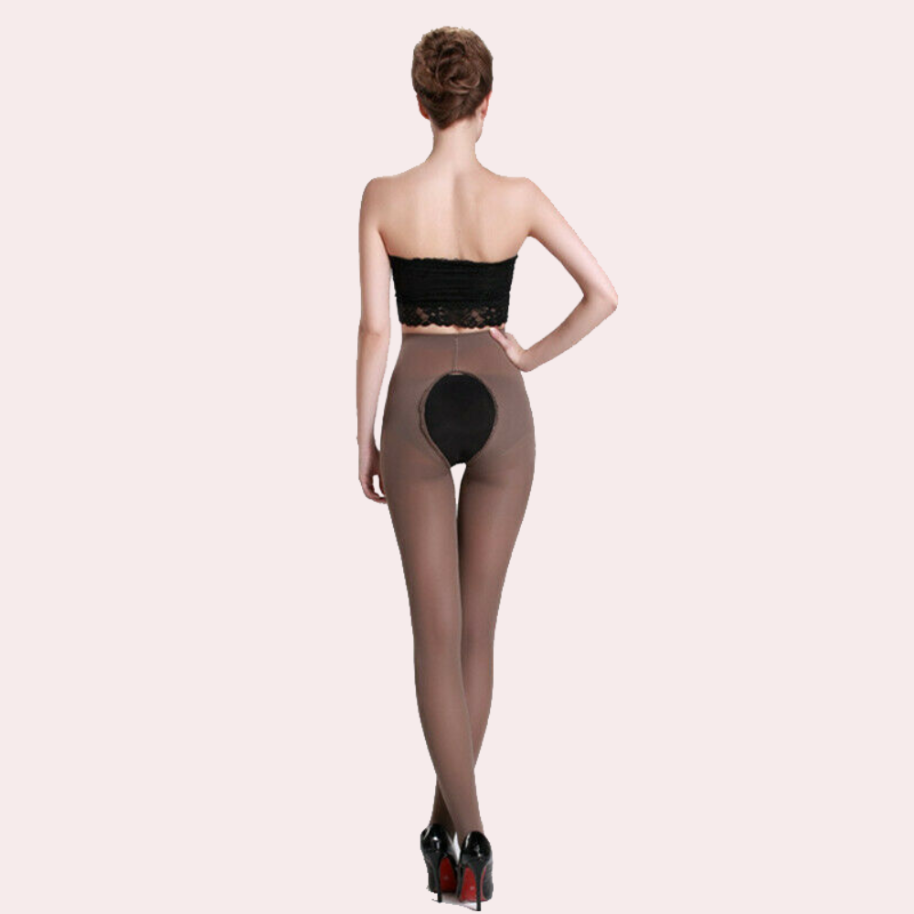 सेक्सी महिलाओं ने क्रॉच क्रॉचलेस पेंटीहोज को खोल दिया