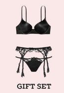 गार्टर बेल्ट और ब्रा सेट का बहुत सेक्सी वैल्यू पैक