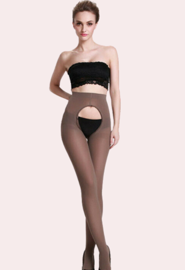 सेक्सी महिलाओं ने क्रॉच क्रॉचलेस पेंटीहोज को खोल दिया