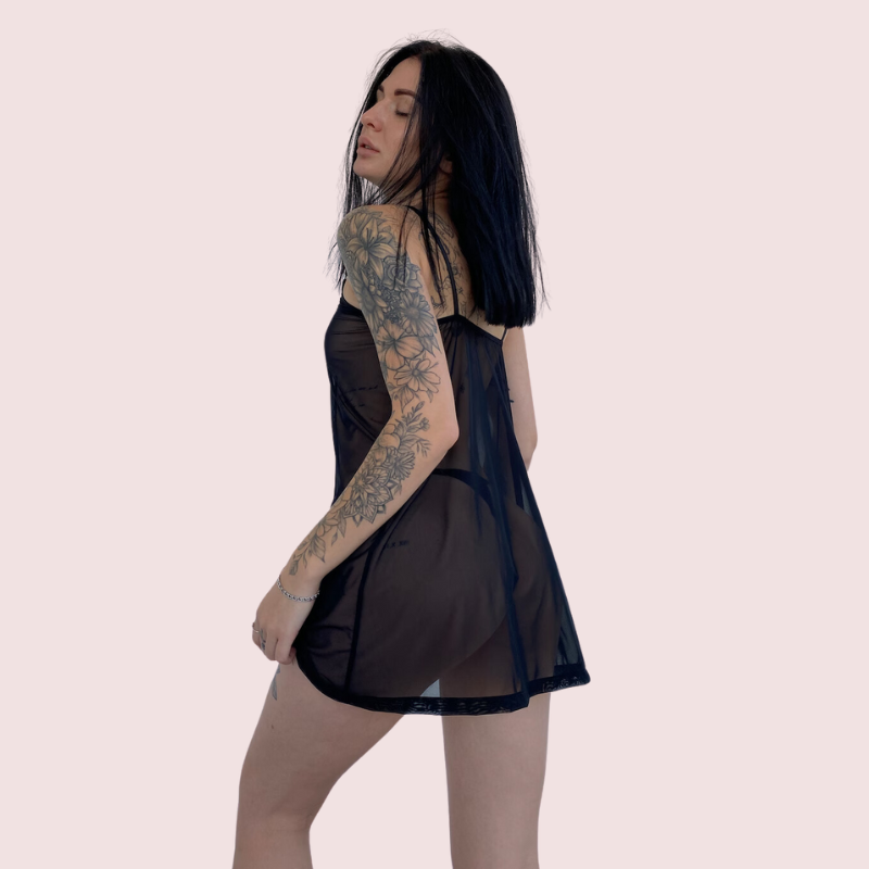 प्लस आकार के लिए सरासर काली लापरवाही रात की पोशाक